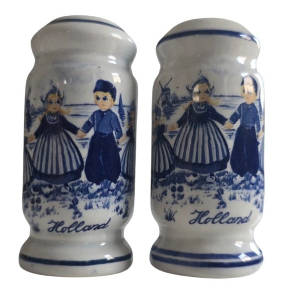 Vintage Delft Blue & White Dutch Hand Painted Salt Pepper Set